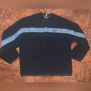 Nike vintage long sleeve sweatshirt